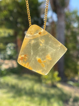 "RHOMBUS" Necklace: Amber from Villa de Leyva, Boyaca, Colombia