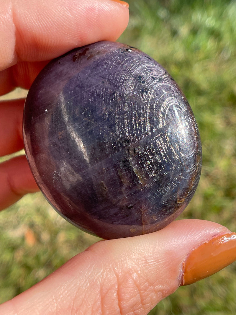 High Grade Chatoyant Ruby Corundum palm stone from India, Polished Ruby, Chatoyant Ruby, Rare crystal, Rare Stone, Polished Ruby, Top grade