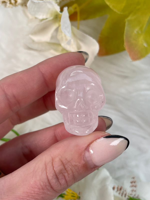 Rose Quartz 1.5" Skull